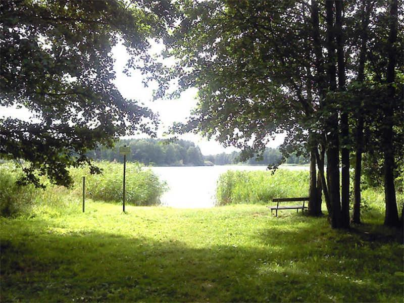 Finnhaussiedlung Am Garder See Lohmen  Esterno foto